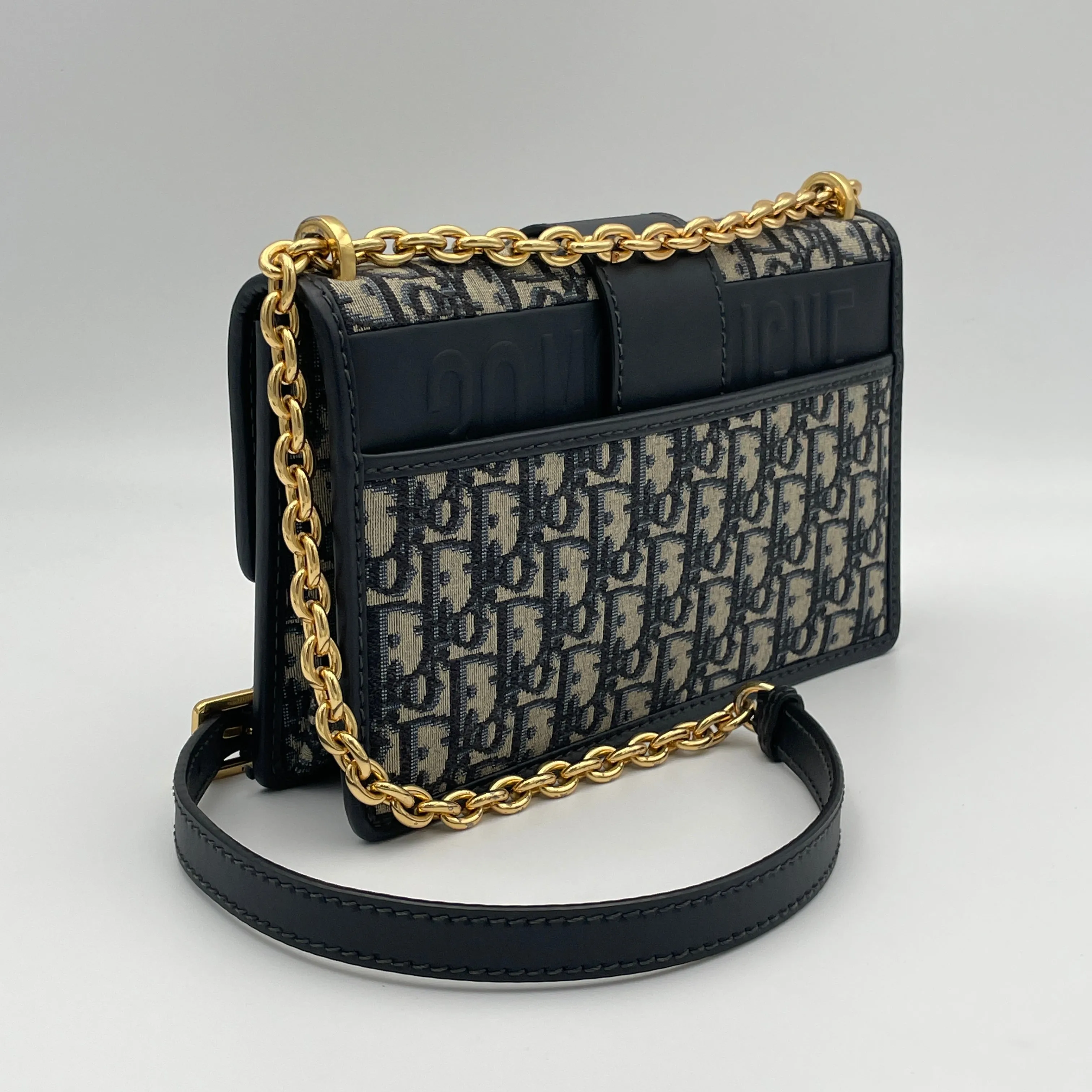 30 Montaigne Medium Blue Shoulder Bag in Canvas, Gold hardware