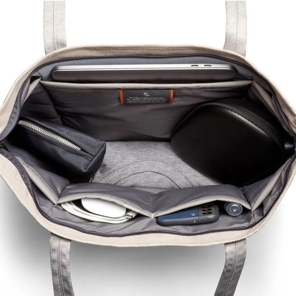 Bellroy Tokyo Tote in Saltbush