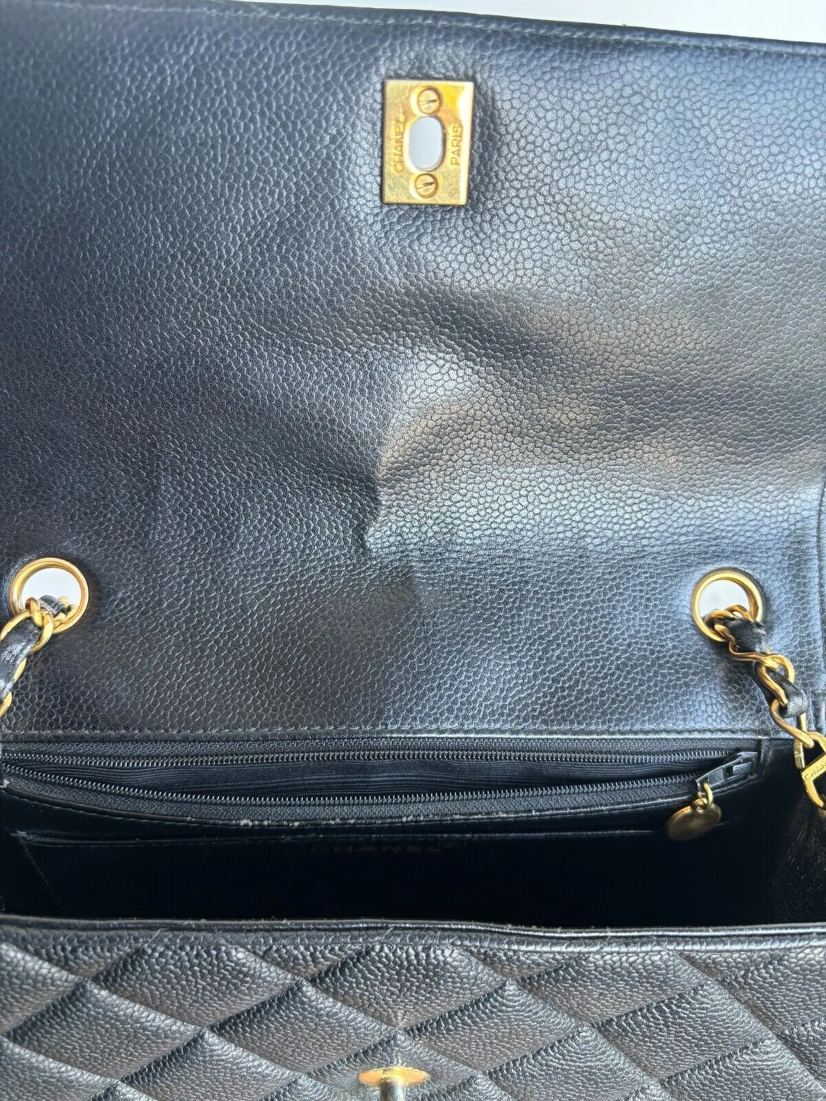 BLACK MEDIUM SQUARE CAVIAR PURSE