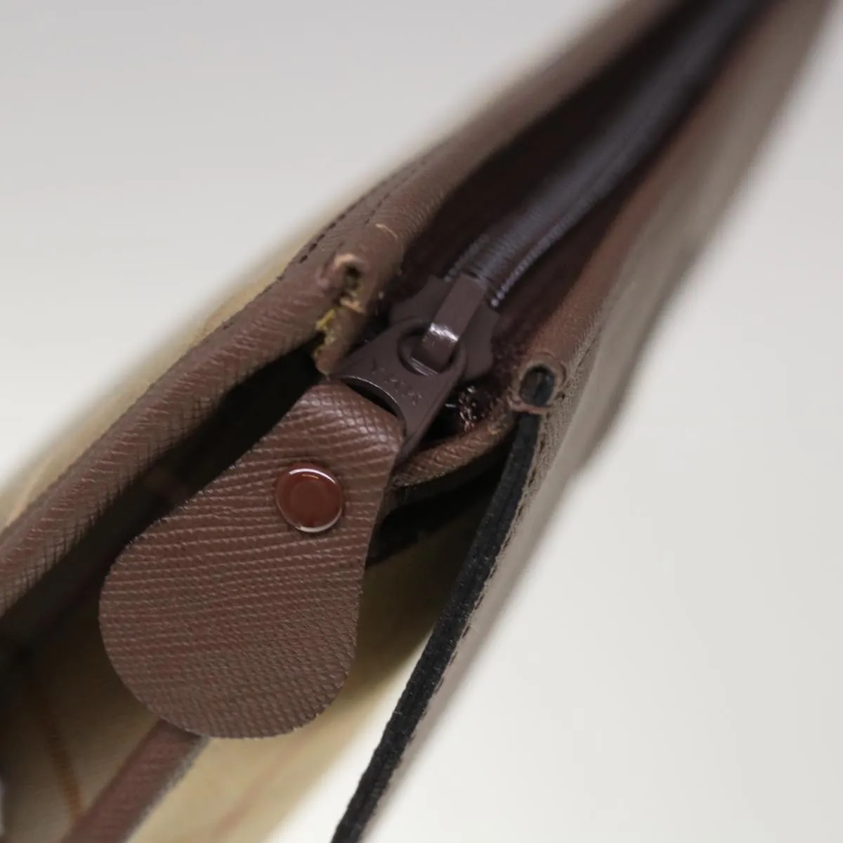 BURBERRY  Clutch Bag