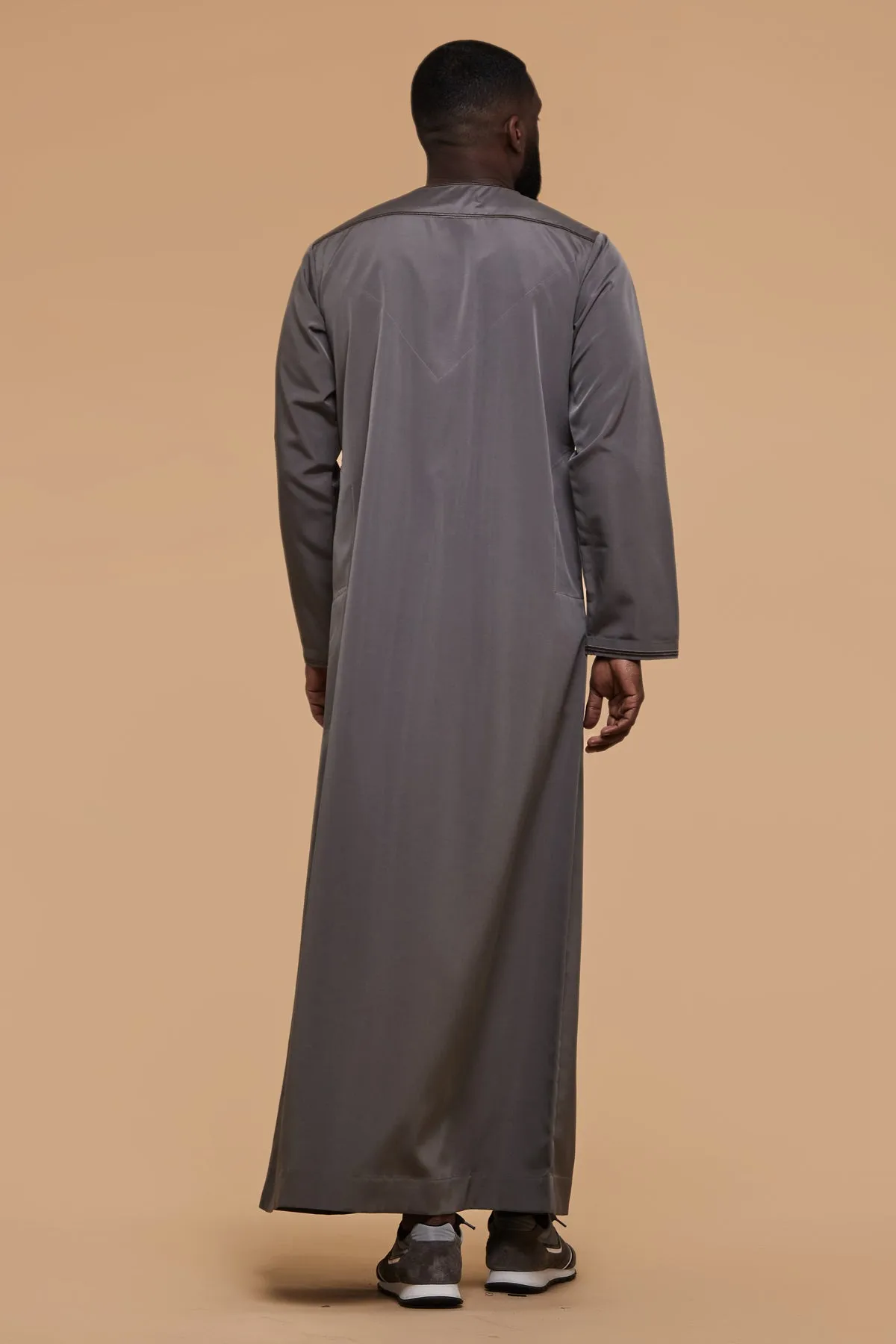 Charcoal Emirati Thobe