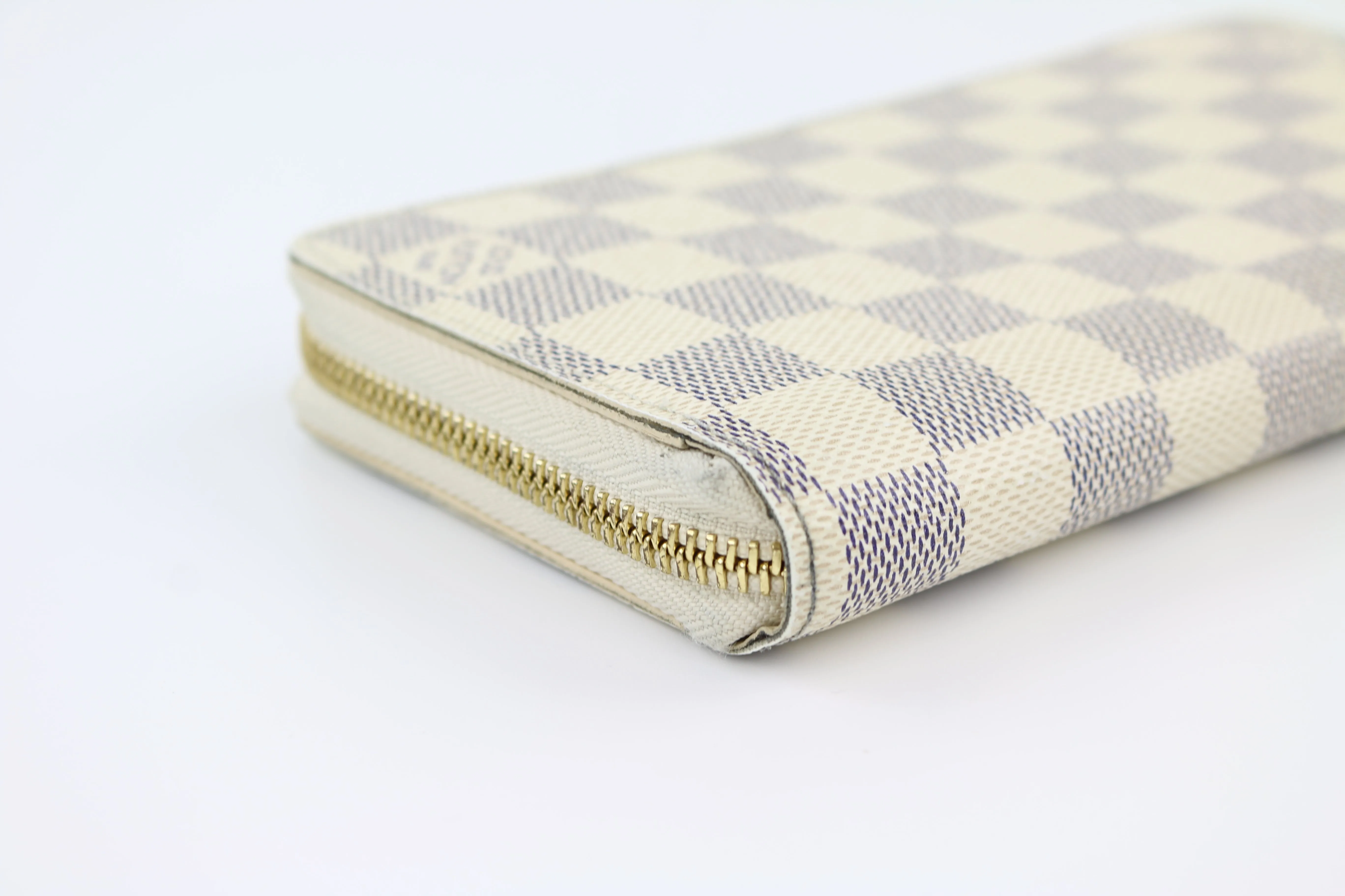 Damier Azur Zippy Wallet