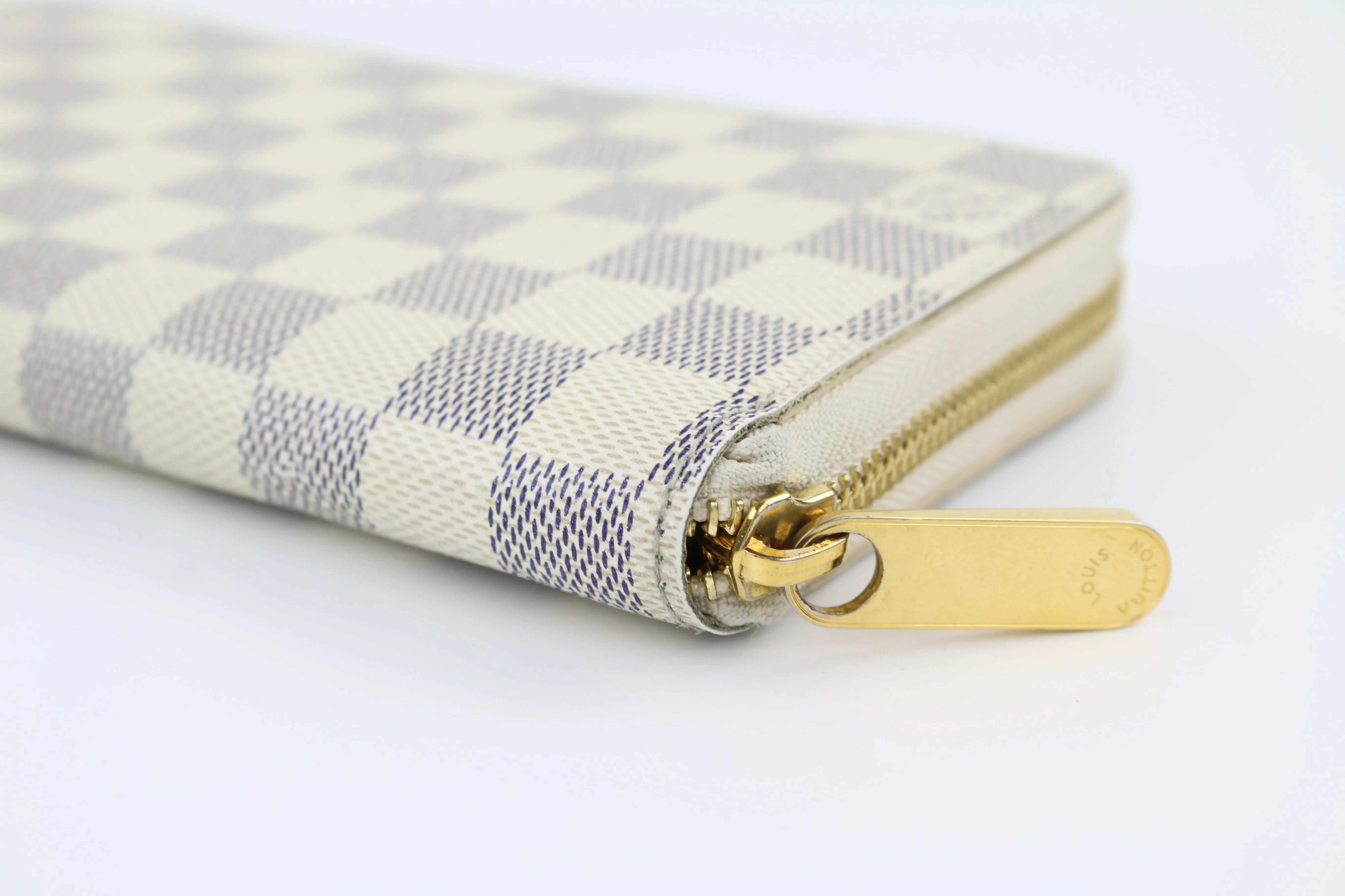 Damier Azur Zippy Wallet