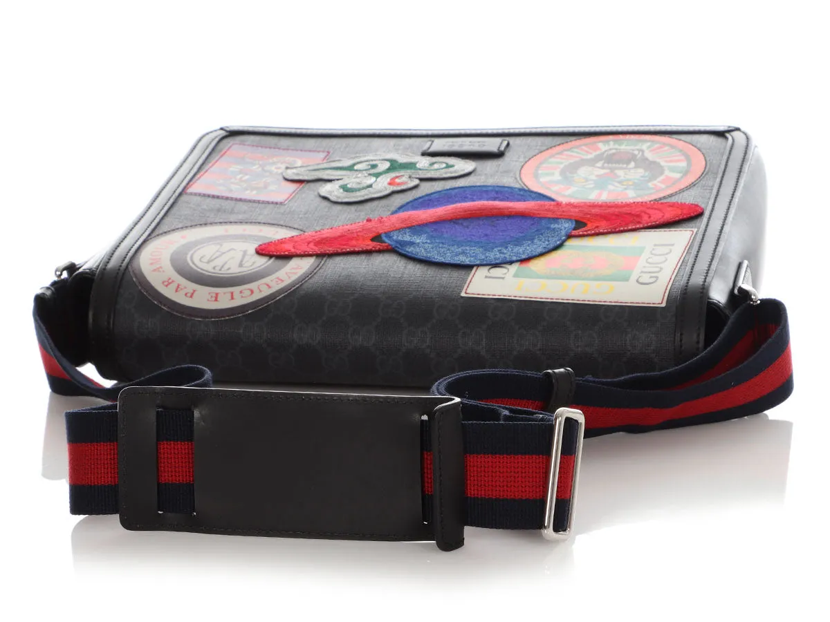 Gucci GG Supreme Courier Messenger Bag