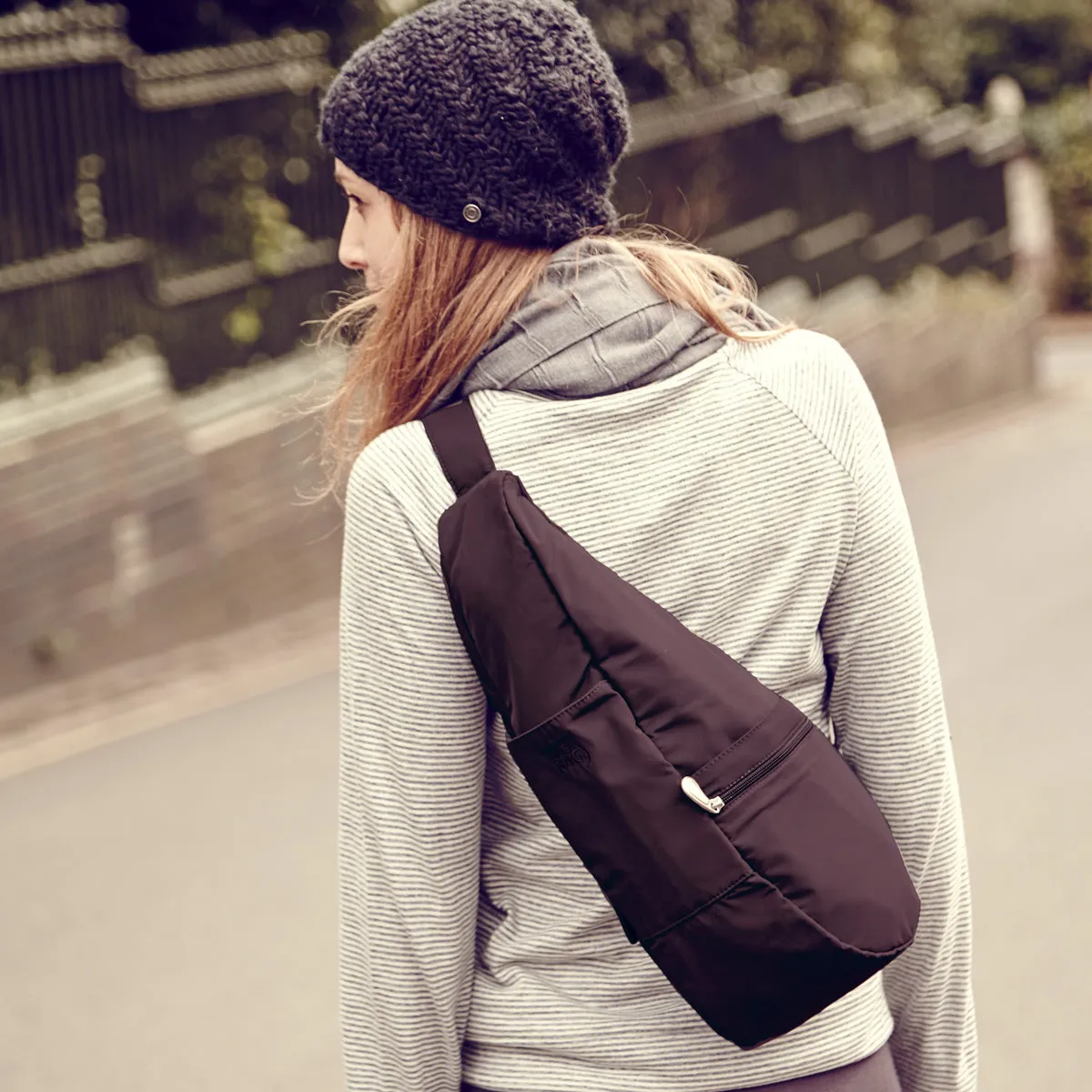 Healthy Back Bag - Small Microfiber (17")