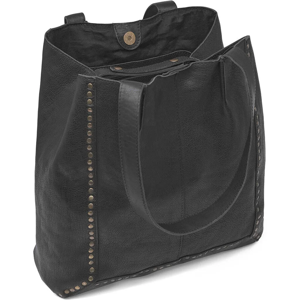 Leather shopper decorated with beautiful rivets / 15976 - Black (Nero)