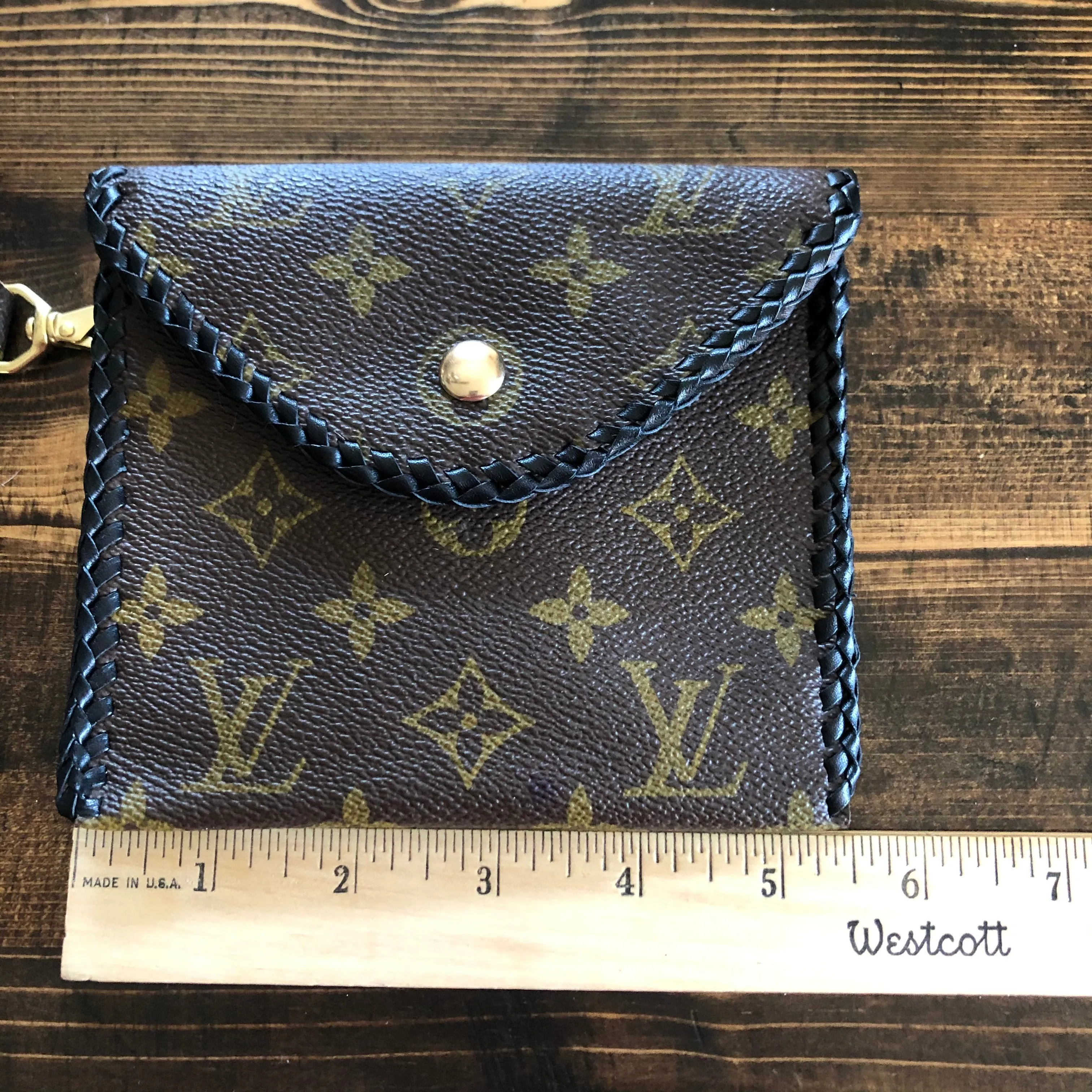 The Cardinal - Red inside Vintage Monogram Card Holder/Wallet/Keychain (Black Stitching)
